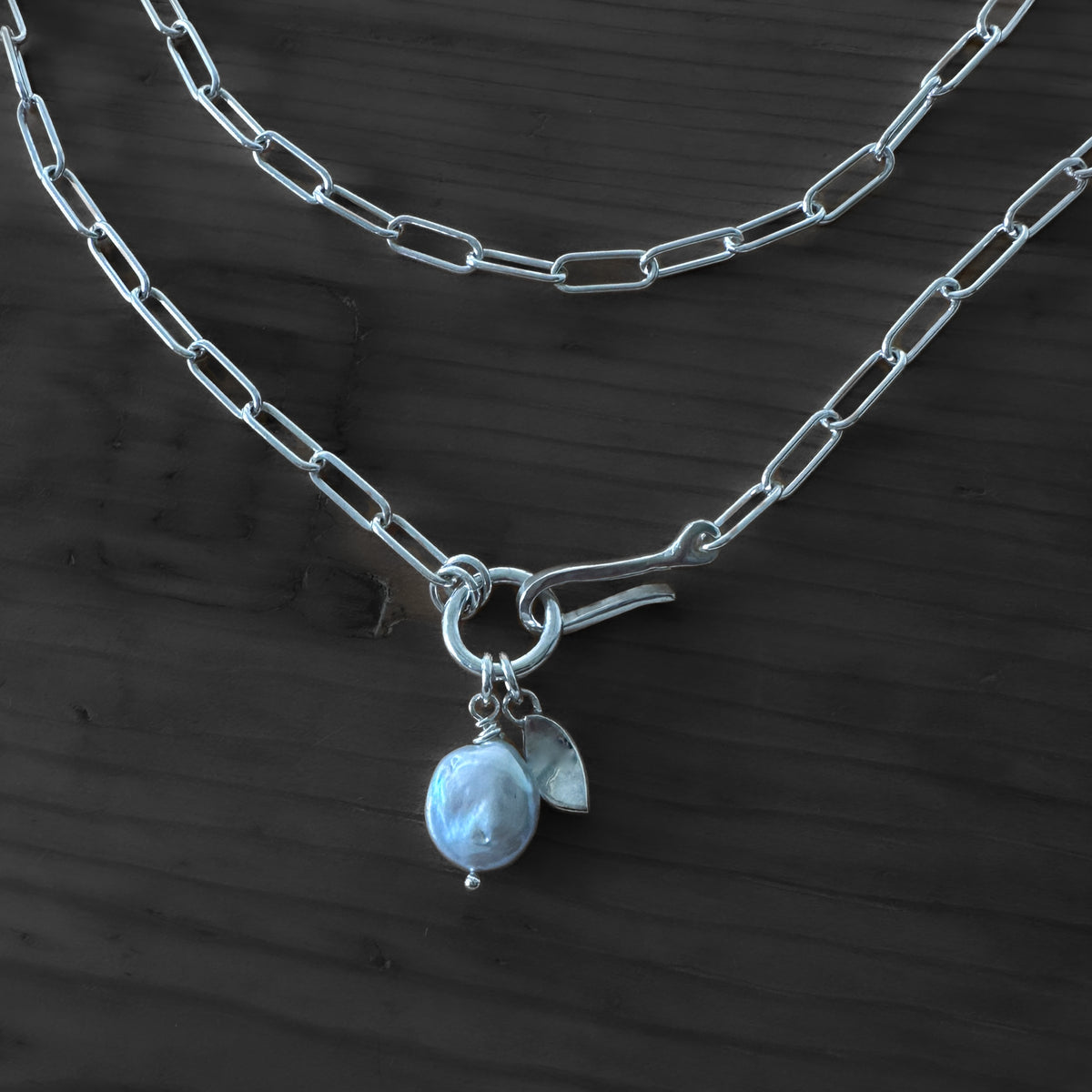 Sterling Silver Paperclip Chain Necklace | Gray Pearl & Leaf Charm | Front Hook Closure
