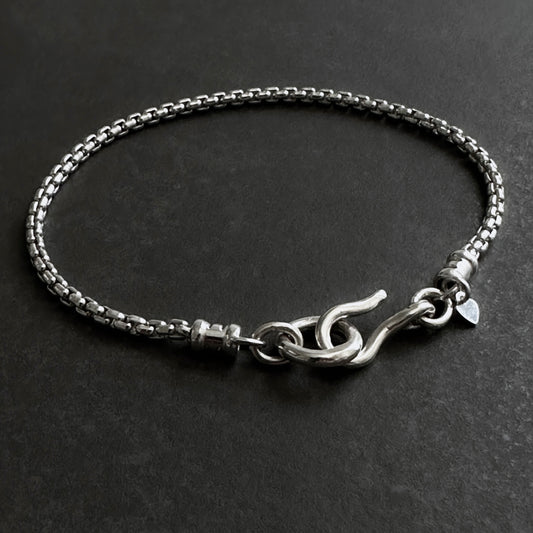 Classic Box Chain Bracelet Large Hook Clasp in Sterling Silver, 2.5mm