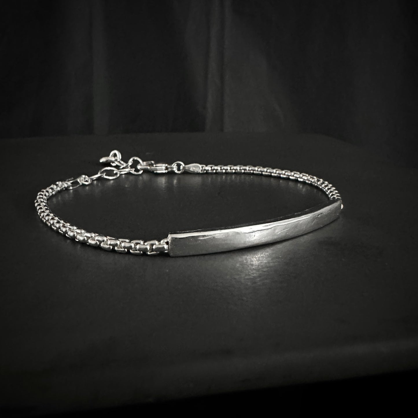 sterling silver box chain bracelet with solid bar 