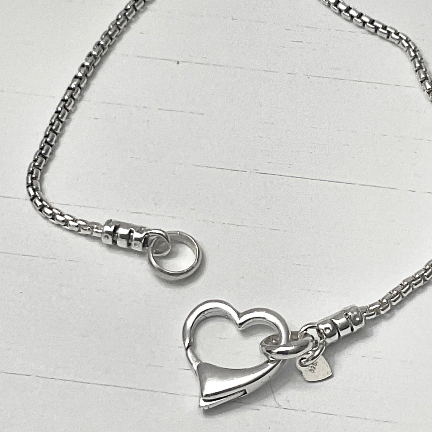 Open Heart Clasp Round Box Chain Bracelet in Sterling Silver, 1.8mm