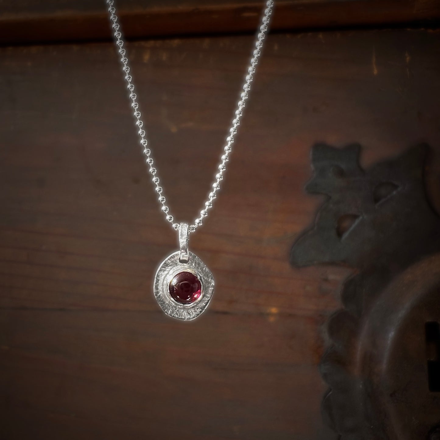 textured sterling silver garnet pendant necklace